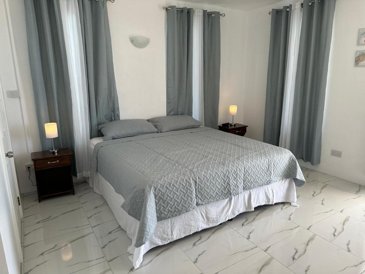 Eldorado Guesthouse & Car Rental Roseau Zewnętrze zdjęcie